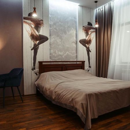 Апартаменты Центр Uman Square Apartment Esterno foto