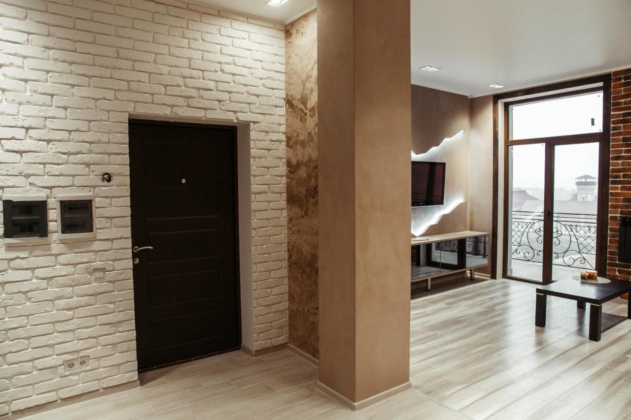 Апартаменты Центр Uman Square Apartment Esterno foto