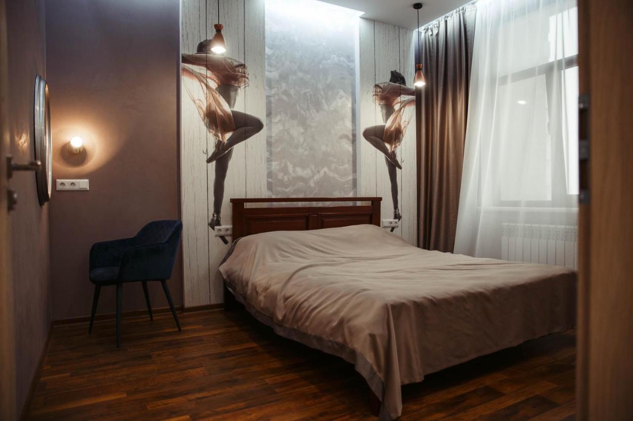 Апартаменты Центр Uman Square Apartment Esterno foto