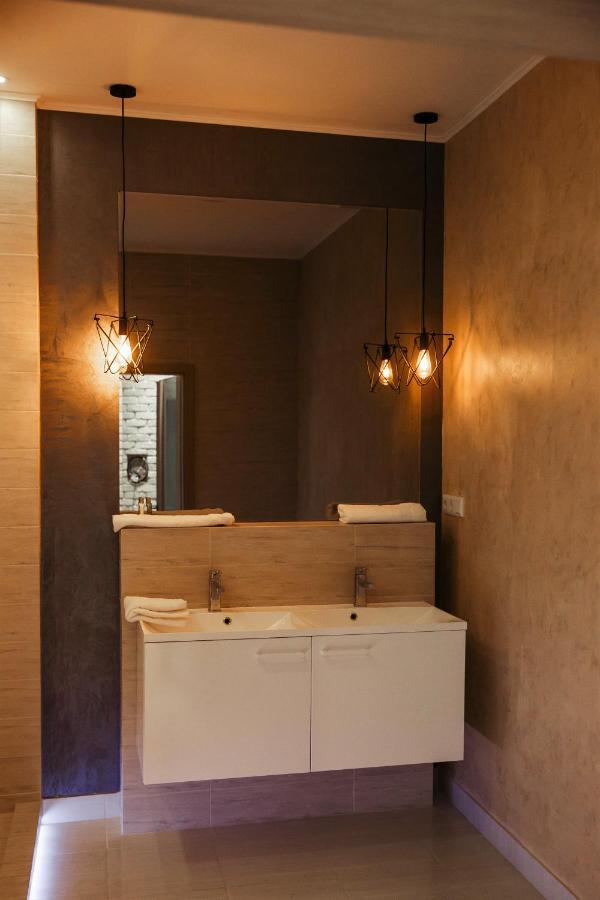 Апартаменты Центр Uman Square Apartment Esterno foto